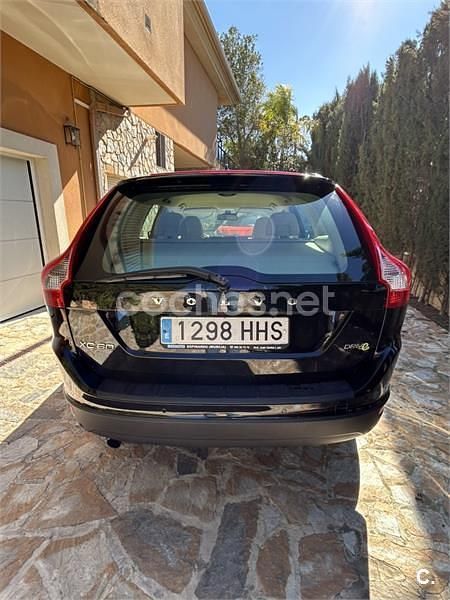 Usado Volvo XC60 Drive Kinetic 163 CV (119 kW) 2011 Negro SUV