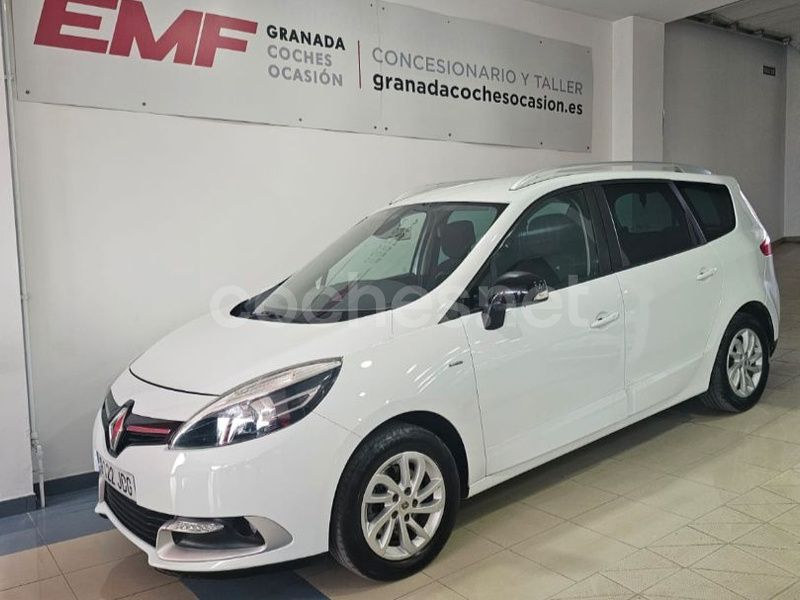 Blanco Usado 2015 Renault Grand Scénic III LIMITED Monovolumen | 13.900 € (Caro) - Imagen 1/4