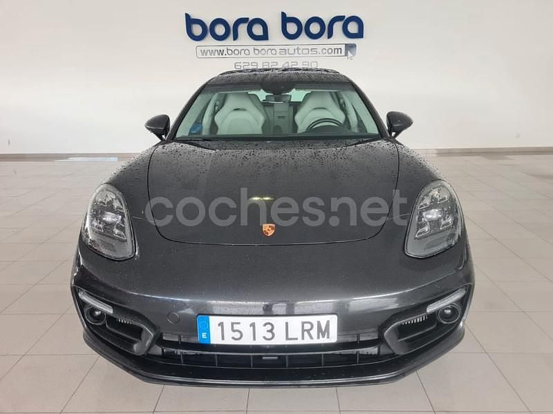 Usado Porsche Panamera Sport Turismo 560 CV (411 kW) 2021 Gris / plata Familiar