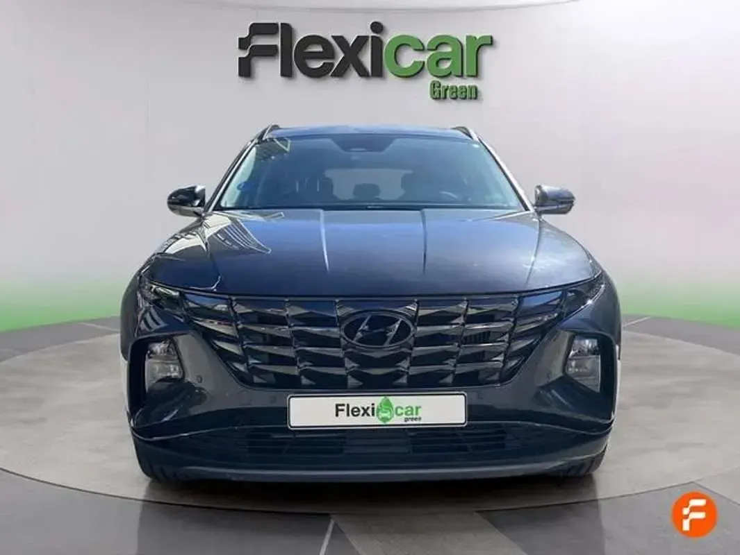 Usado Hyundai Tucson 230 CV (169 kW) 2022 Gris SUV
