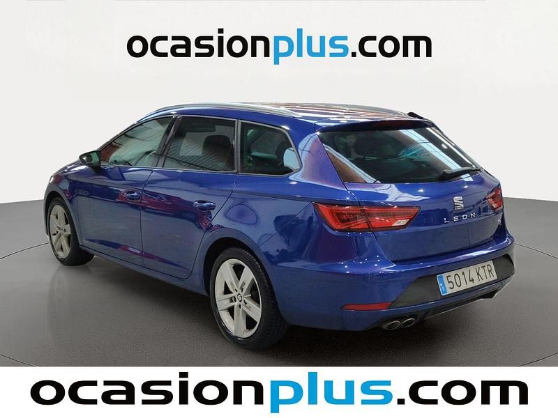 Usado Seat Leon FR 150 CV (110 kW) 2019 Azul Monovolumen