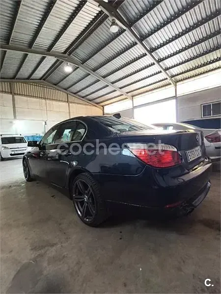 Usado BMW 530 193 CV (141 kW) 2004 Negro Berlina