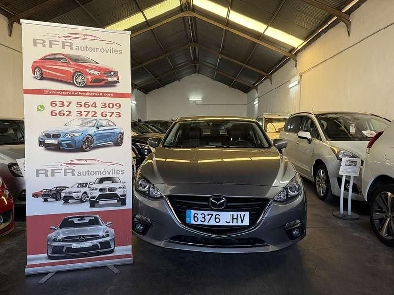 Usado Mazda 3 Style 120 CV (88 kW) 2016 Plateado Utilitario