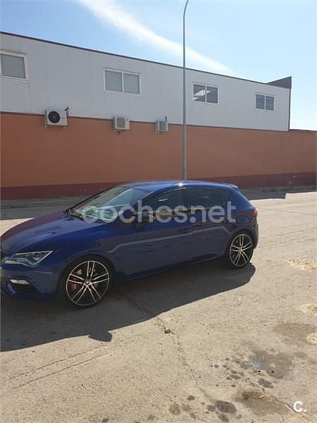 Azul Usado 2019 Seat Leon CUPRA Berlina | 22.000 € (Precio justo) - Imagen 1/4