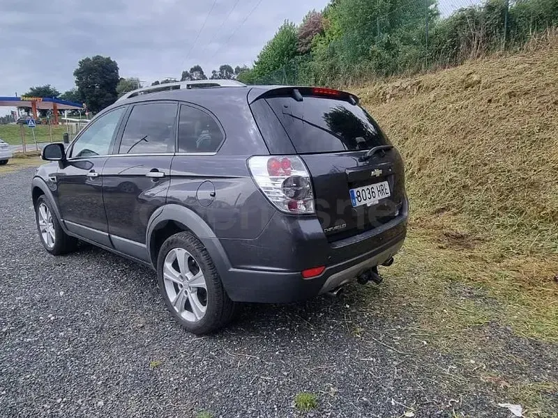 Usado Chevrolet Captiva LT 184 CV (135 kW) 2013 Negro SUV