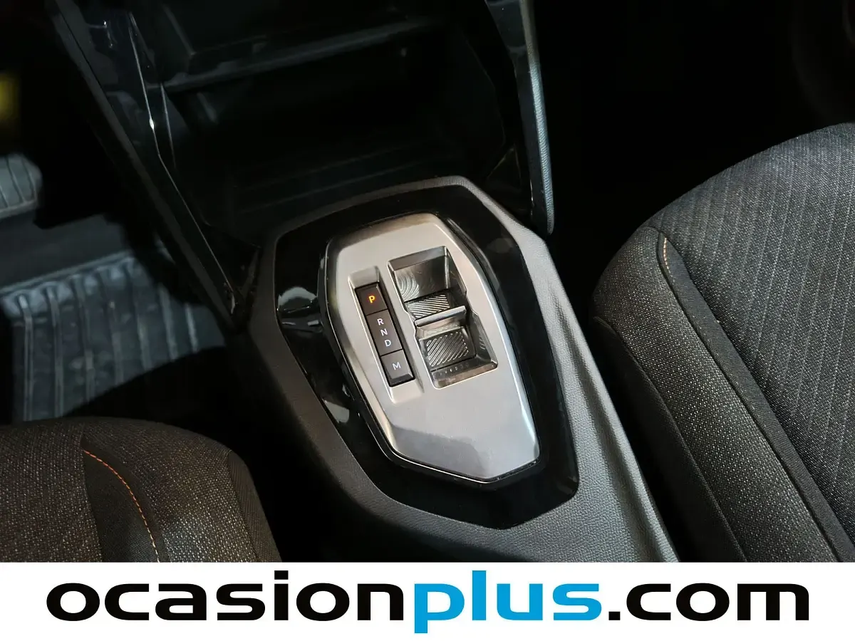 Usado Peugeot 208 Style 101 CV (74 kW) 2025 Negro Utilitario
