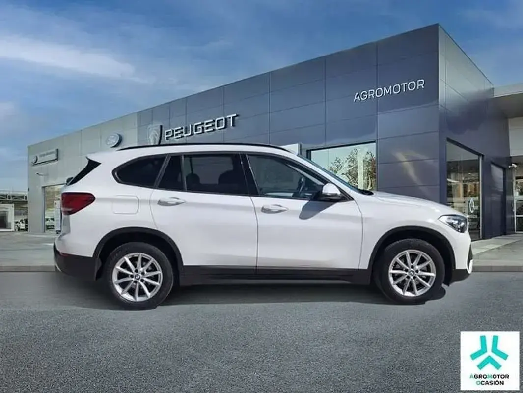 Usado BMW X1 150 CV (110 kW) 2021 Blanco SUV
