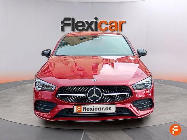 Usado Mercedes CLA220 Shooting Brake 190 CV (139 kW) 2023 Rojo Familiar