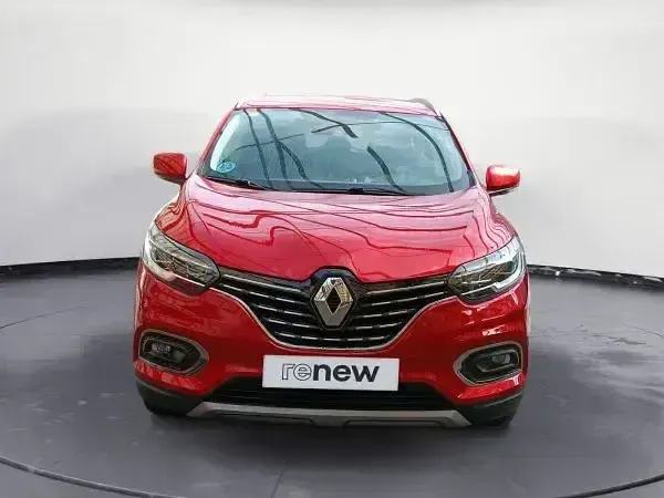 Usado Renault Kadjar Zen 115 CV (84 kW) 2020 Rojo SUV
