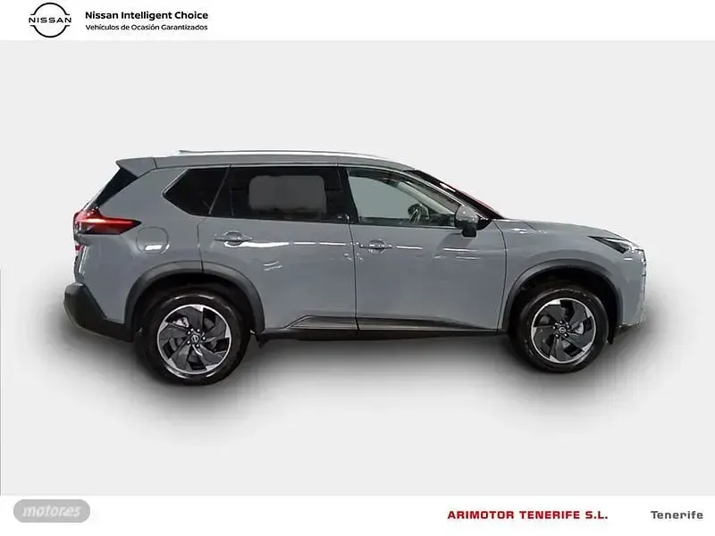 Usado Nissan X-Trail N-Connecta 163 CV (119 kW) 2024 Gris / plateado SUV