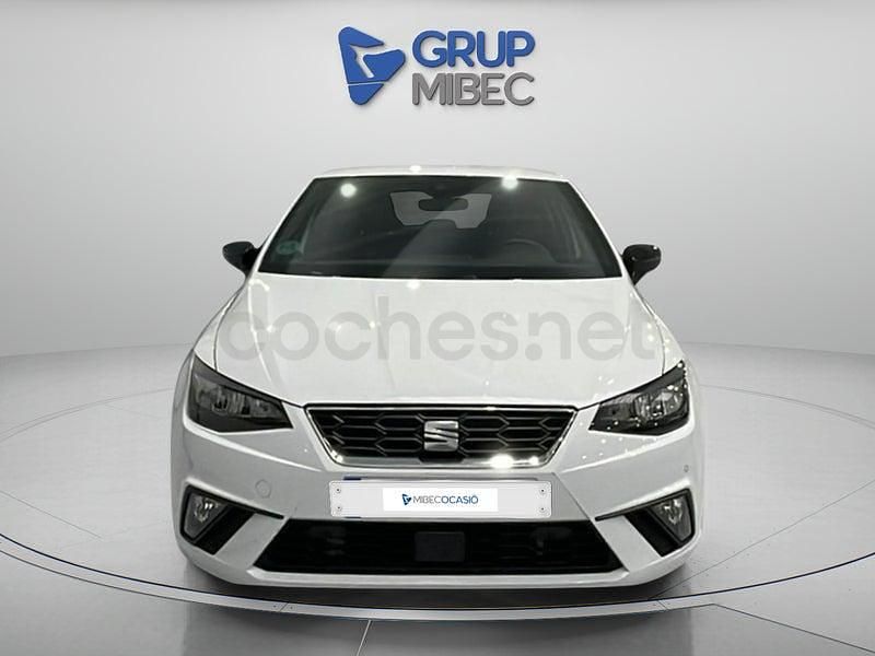 Begagnad Seat Ibiza FR 115 HK (84 kW) 2024 Vit Halvkombi