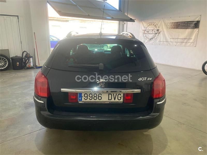 Usado Peugeot 407 136 CV (100 kW) 2006 Negro Familiar