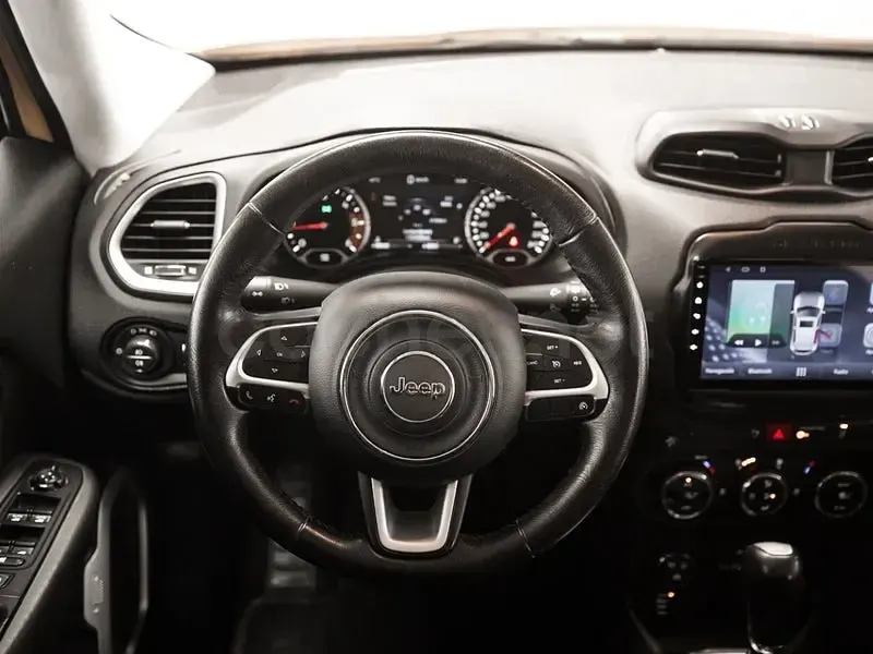Usado Jeep Renegade Limited 140 CV (102 kW) 2016 Amarillo SUV