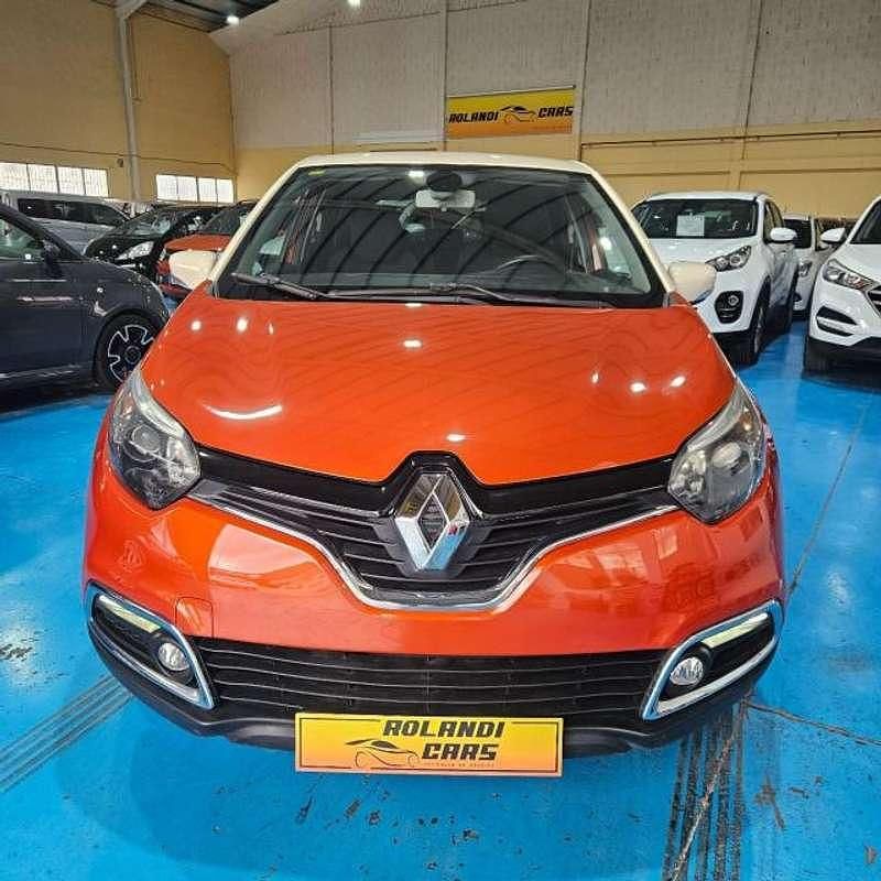Usado Renault Captur 90 CV (66 kW) 2015 Naranja SUV