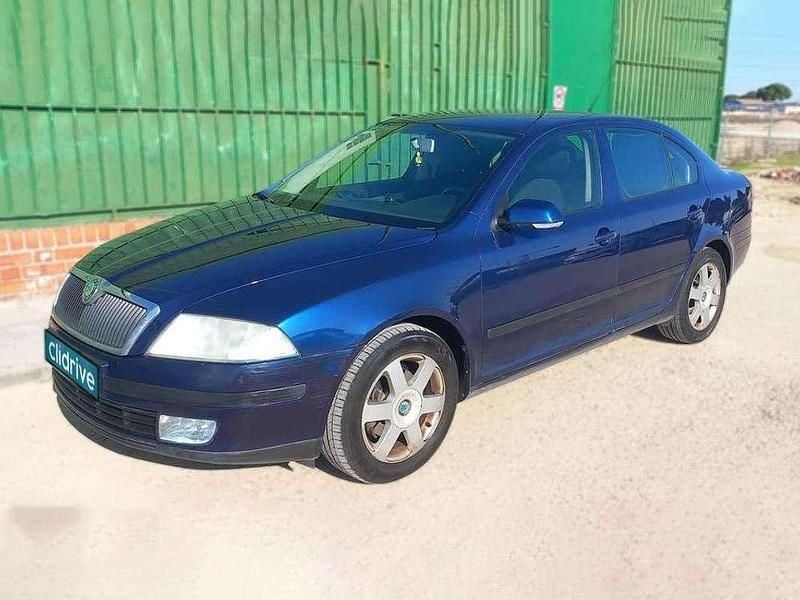 Usado Skoda Octavia Tour 105 CV (77 kW) 2007 Azul Berlina