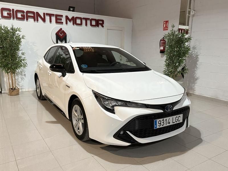 Blanco Usado 2020 Toyota Corolla Active Berlina | 18.950 € (Precio justo) - Imagen 1/4