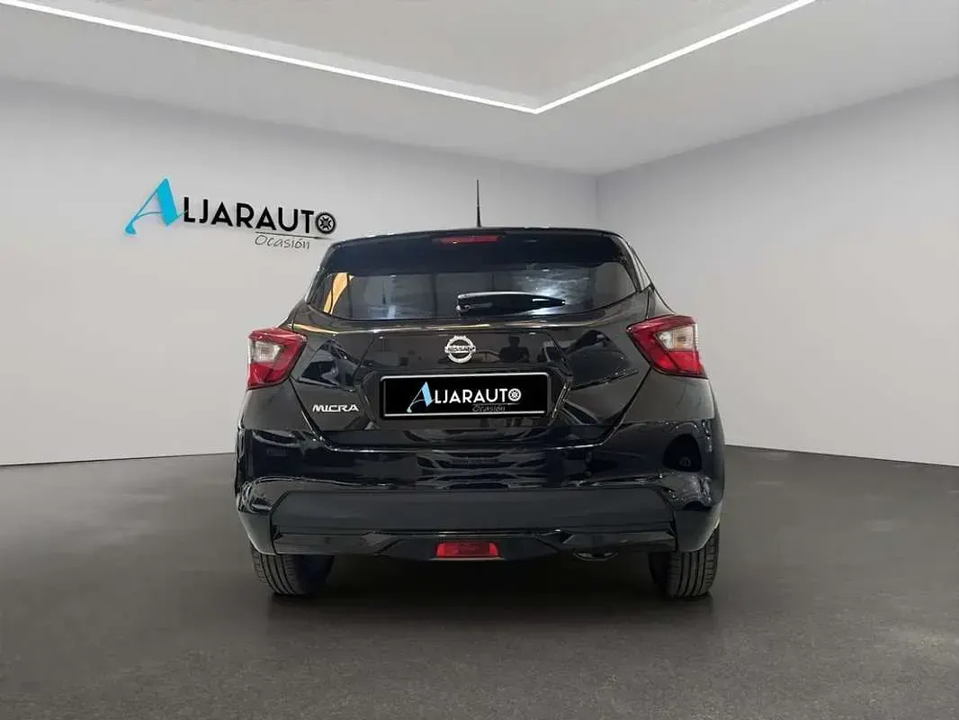 Usado Nissan Micra S 90 CV (66 kW) 2018 Negro Utilitario