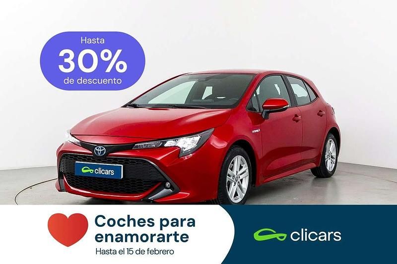 Usado Toyota Corolla Active 98 CV (72 kW) 2021 Rojo Berlina
