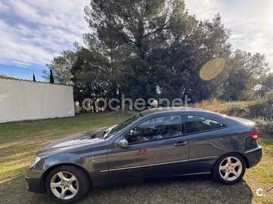 Usado Mercedes CLC180 143 CV (105 kW) 2008 Negro Utilitario