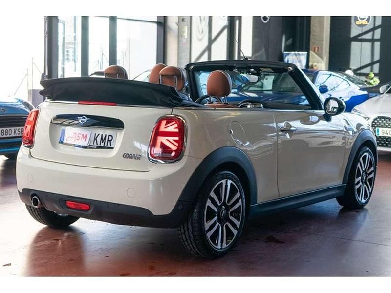Usado Mini Cooper Cabriolet 136 CV (100 kW) 2018 Blanco Descapotable