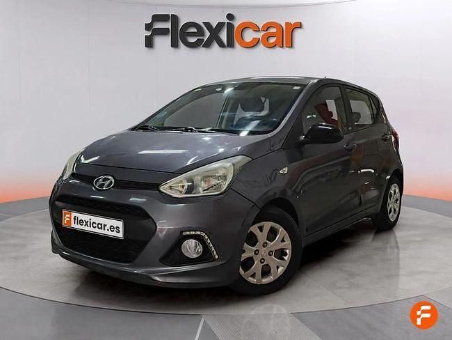 Usado Hyundai i10 GO! 66 CV (48 kW) 2016 Gris Utilitario