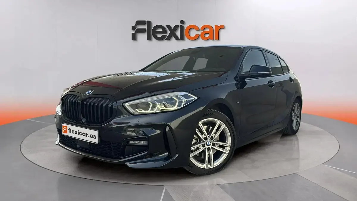 Usado BMW 118 150 CV (110 kW) 2021 Negro Utilitario