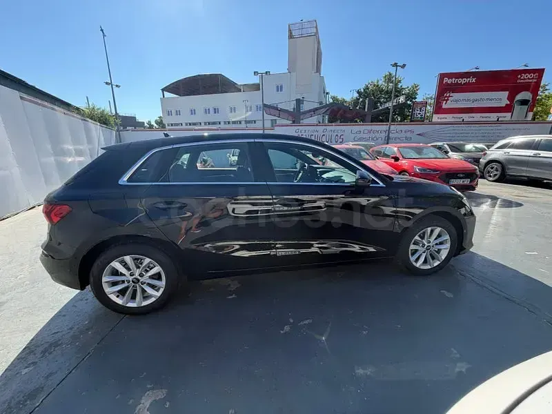 Nuevo Audi A3 Advanced 116 CV (85 kW) 2026 Negro Berlina