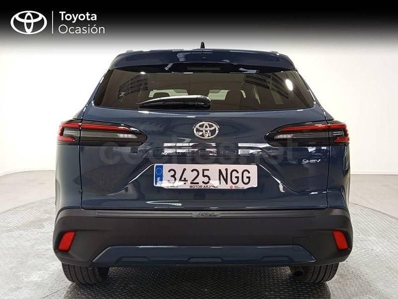 Usado Toyota Corolla Cross Style 140 CV (102 kW) 2025 Gris / plata SUV