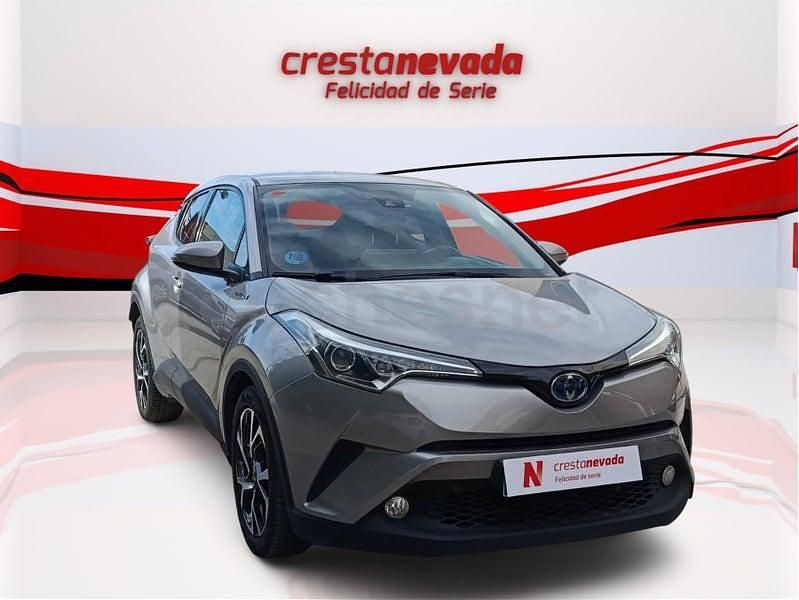 Usado Toyota C-HR Advance 122 CV (89 kW) 2019 Gris / plata SUV