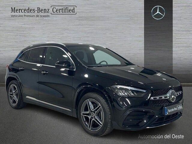 Usado Mercedes GLA200 AMG line 163 CV (119 kW) 2026 Negro cosmos SUV