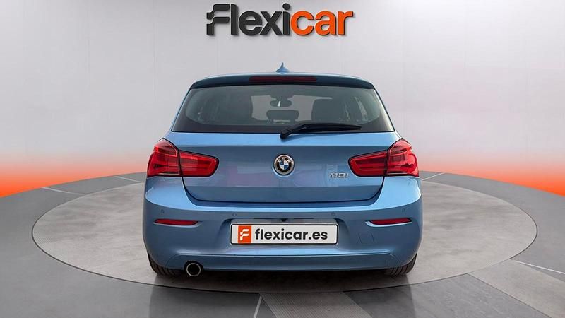 Usado BMW 116 109 HP (80 kW) 2018 Azul Citadino