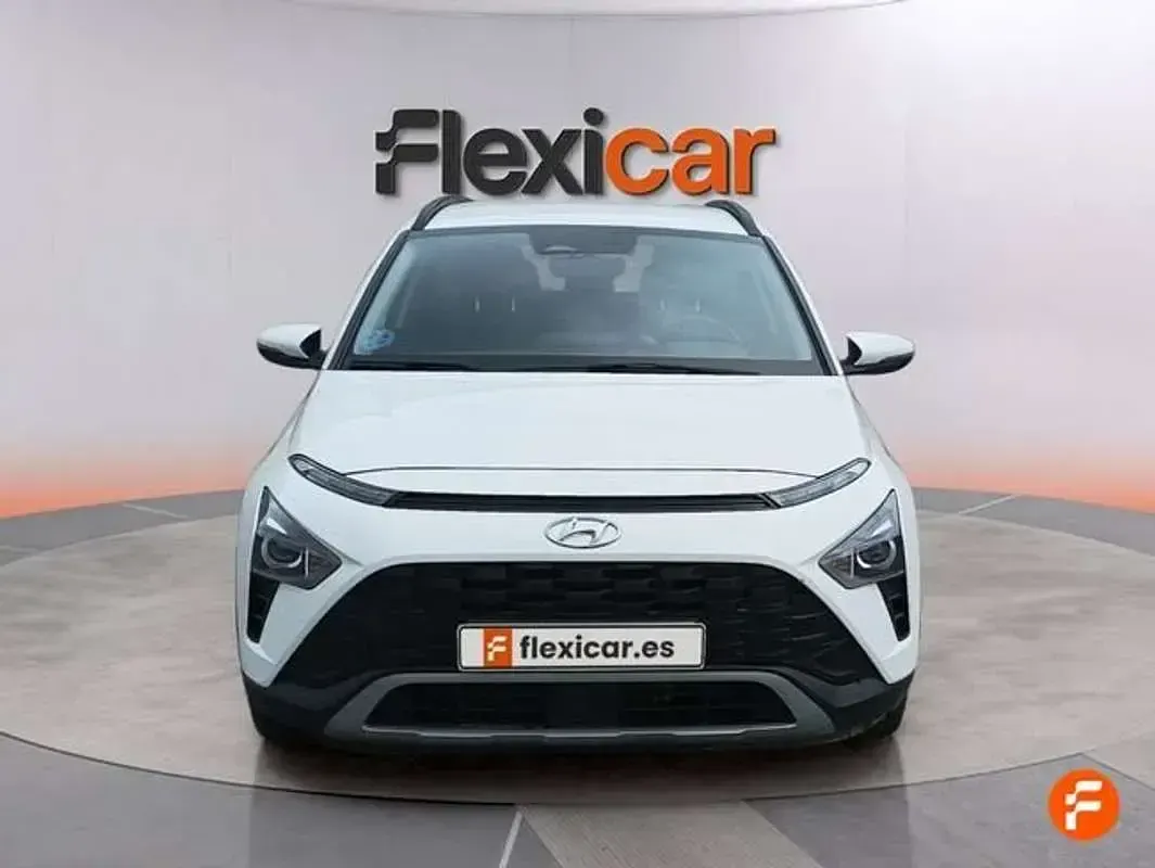 Usado Hyundai Bayon 101 CV (74 kW) 2023 Blanco SUV