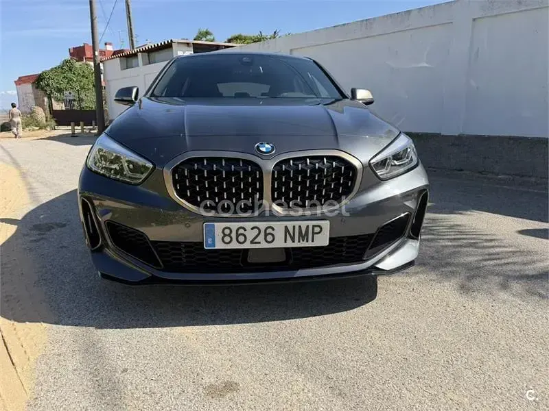 Usado BMW M135 M Performance 306 CV (225 kW) 2021 Gris / plata Utilitario