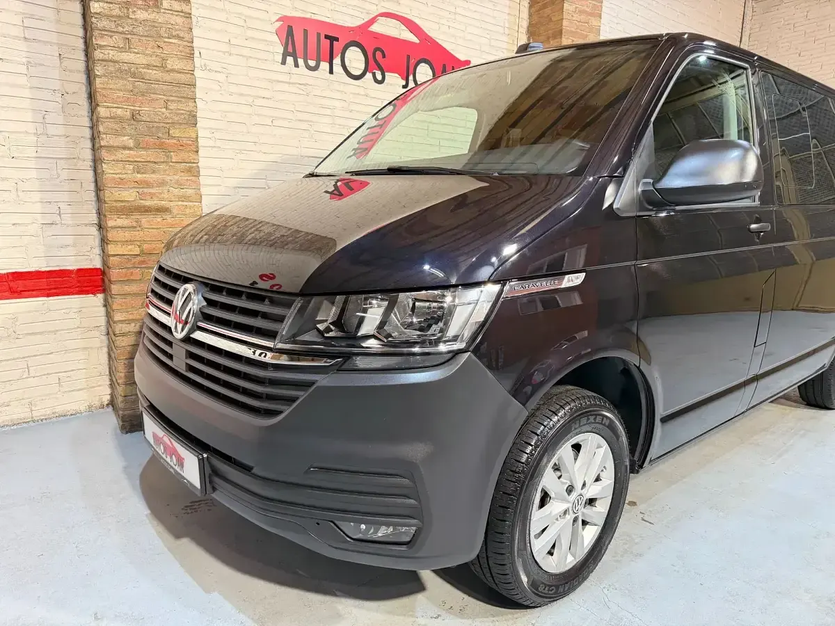 Usado VW Caravelle 204 CV (150 kW) 2021 Negro Van