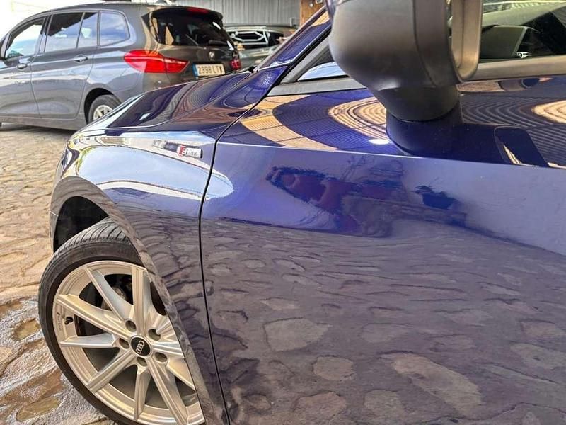 Usado Audi A3 Sportback S-Line 116 CV (85 kW) 2022 Azul Utilitario