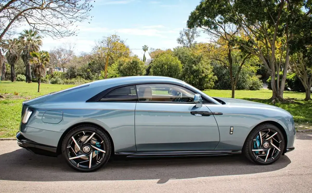 Nuevo Rolls Royce Spectre 484 kW (659 CV) 2026 Azul Coupe