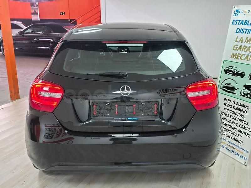 Usado Mercedes A200 Style 136 CV (100 kW) 2015 Negro Berlina