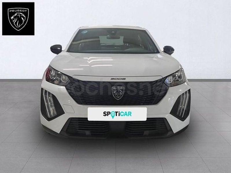 Usado Peugeot 2008 Active 100 CV (73 kW) 2024 Blanco SUV
