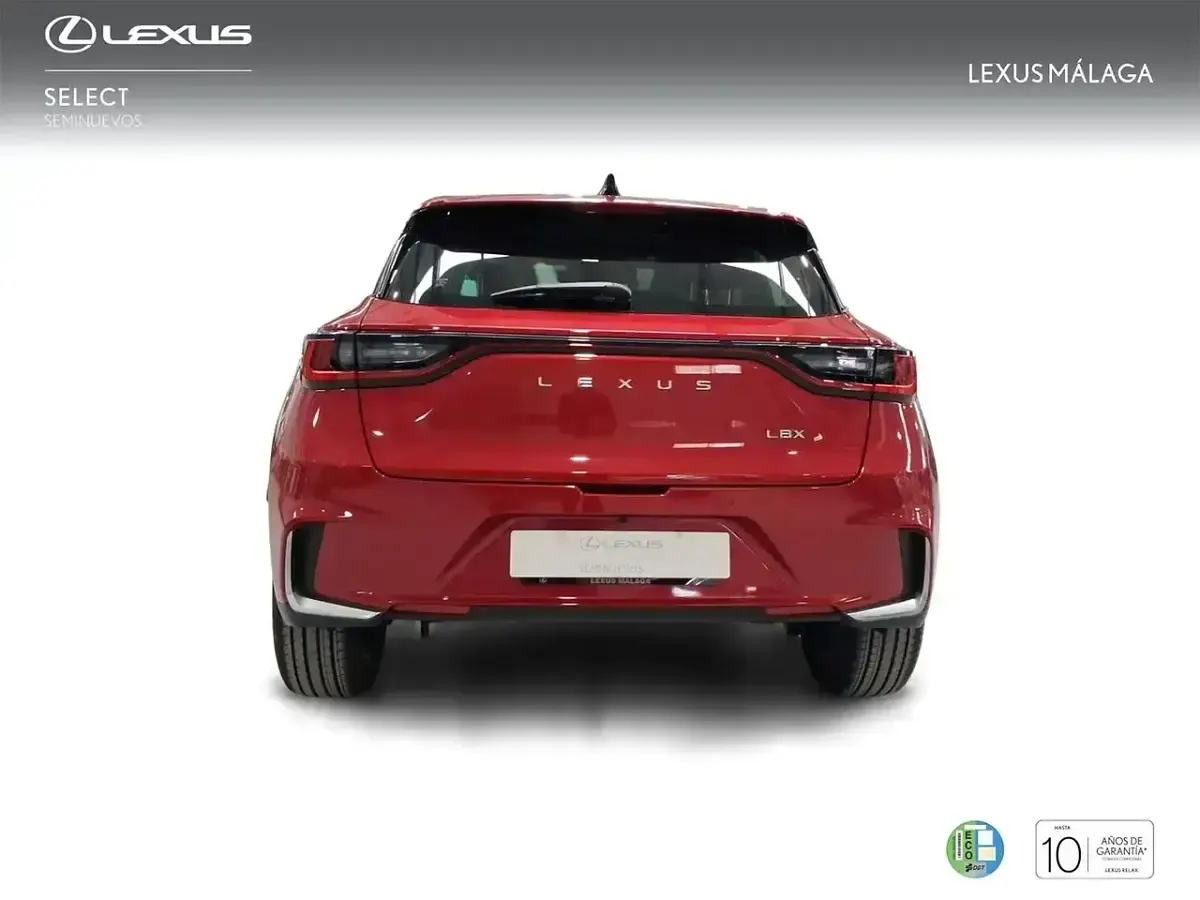 Nuevo Lexus LBX 136 CV (100 kW) 2025 Rojo SUV