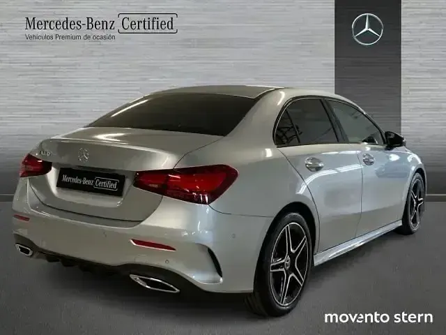 Nuevo Mercedes A180 Advanced 136 CV (100 kW) 2025 Plateado Berlina