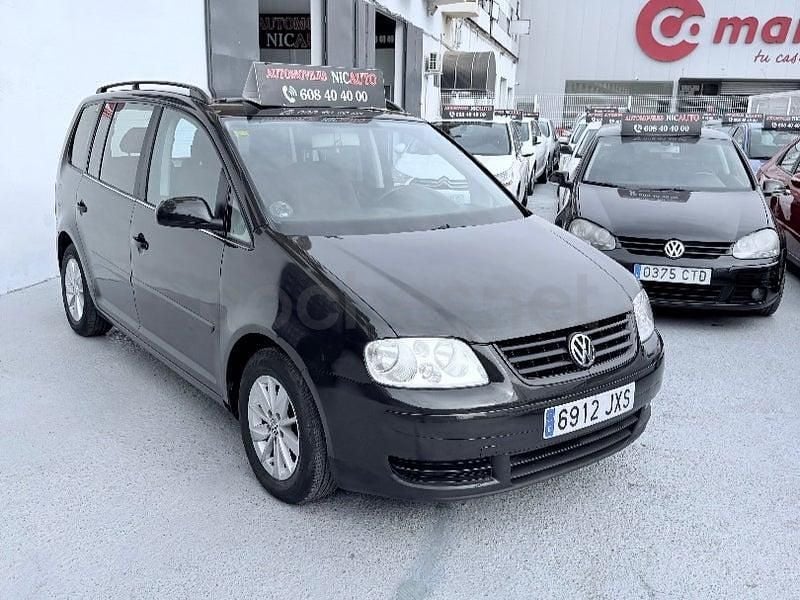 Usado VW Touran Advance 140 CV (102 kW) 2005 Negro Monovolumen