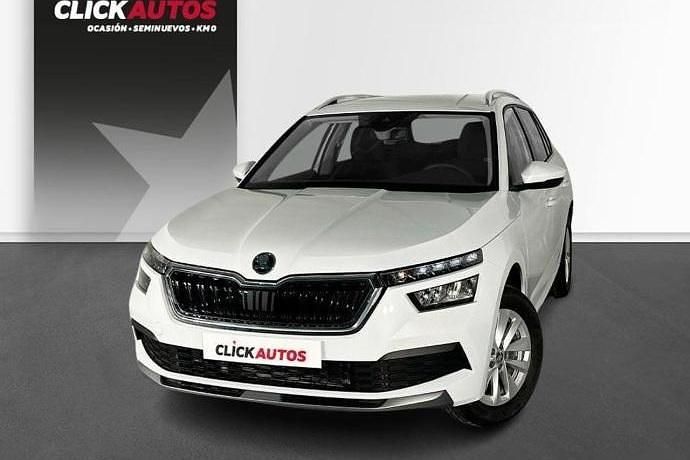 Usado Skoda Kamiq Ambition 110 CV (80 kW) 2023 Negro SUV