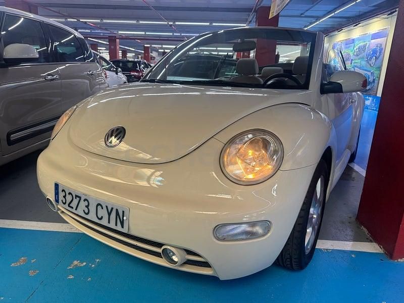 Usado VW New Beetle 102 CV (75 kW) 2004 Beige Utilitario