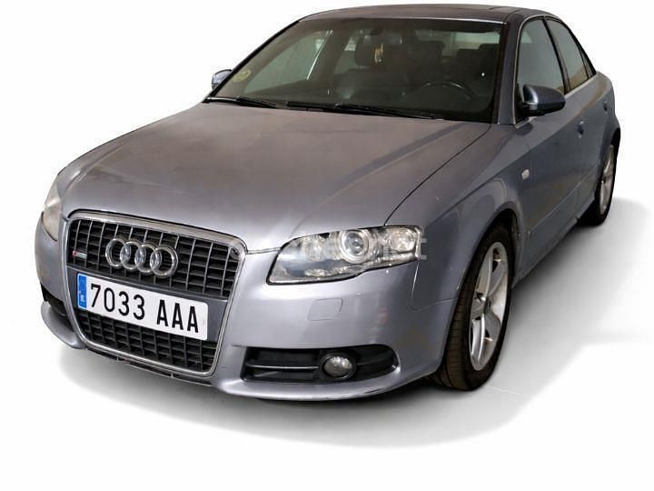 Usado Audi A4 140 CV (102 kW) 2007 Gris / plata Berlina