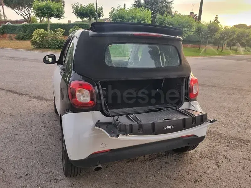 Usado Smart ForTwo Cabrio 71 CV (52 kW) 2016 Blanco Descapotable