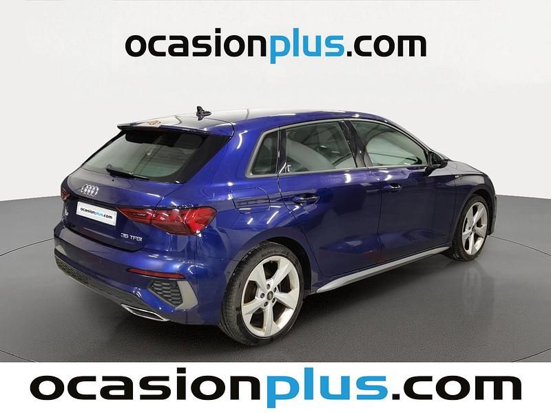 Usado Audi A3 S-Line 150 CV (110 kW) 2023 Azul Berlina