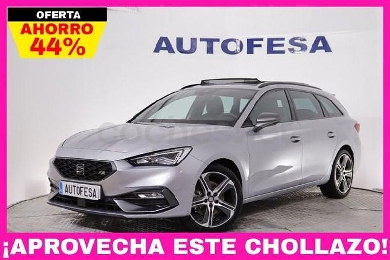 Usado Seat Leon FR 150 CV (110 kW) 2022 Gris / plata Familiar
