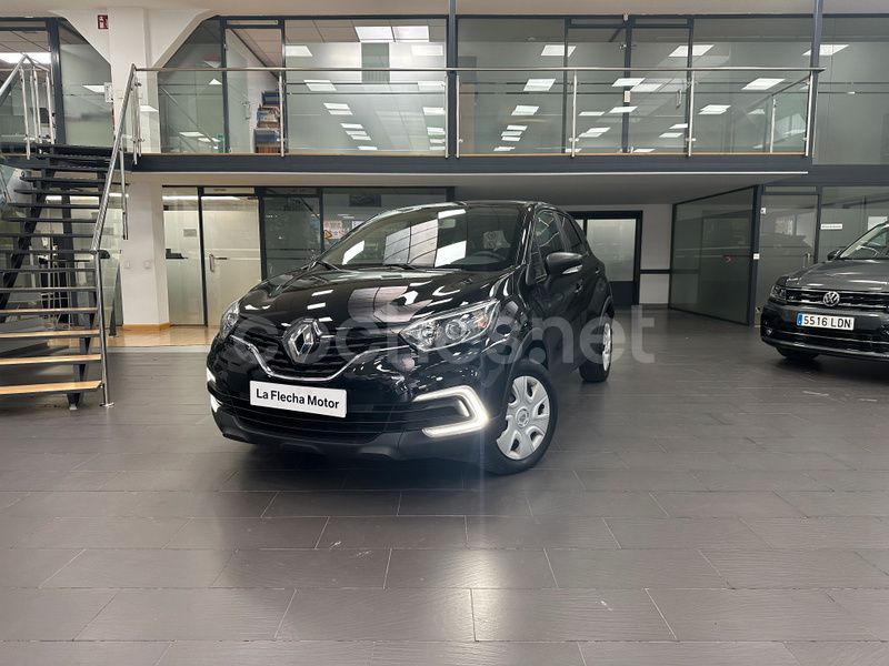 Negro Usado 2017 Renault Captur Life SUV | 13.500 € (Un poco caro) - Imagen 1/4