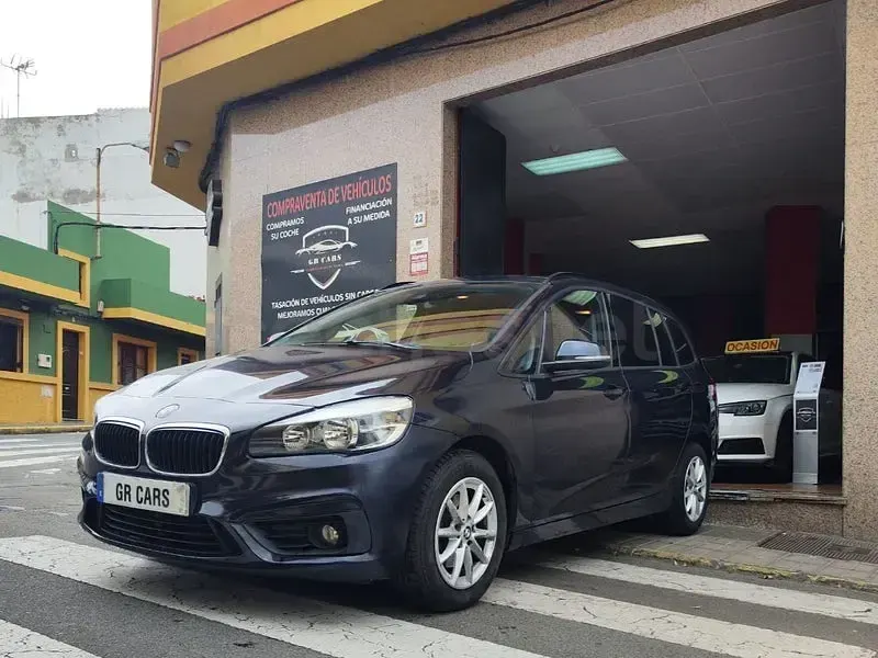 Usado BMW 216 116 CV (85 kW) 2017 Azul Familiar