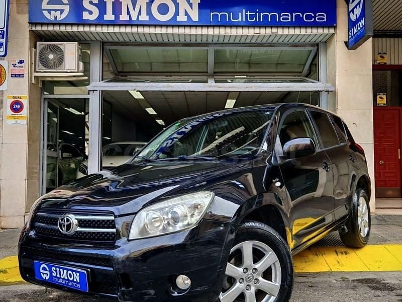 Usado Toyota RAV4 Luna 136 CV (100 kW) 2008 Negro SUV